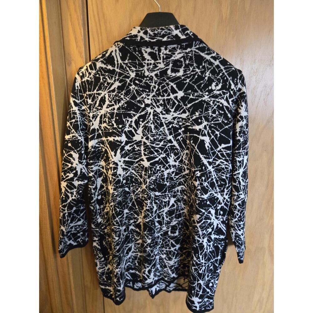 Isolde Roth Tunic Top Size 46 48 Black  White Pattern - Picture 3 of 6